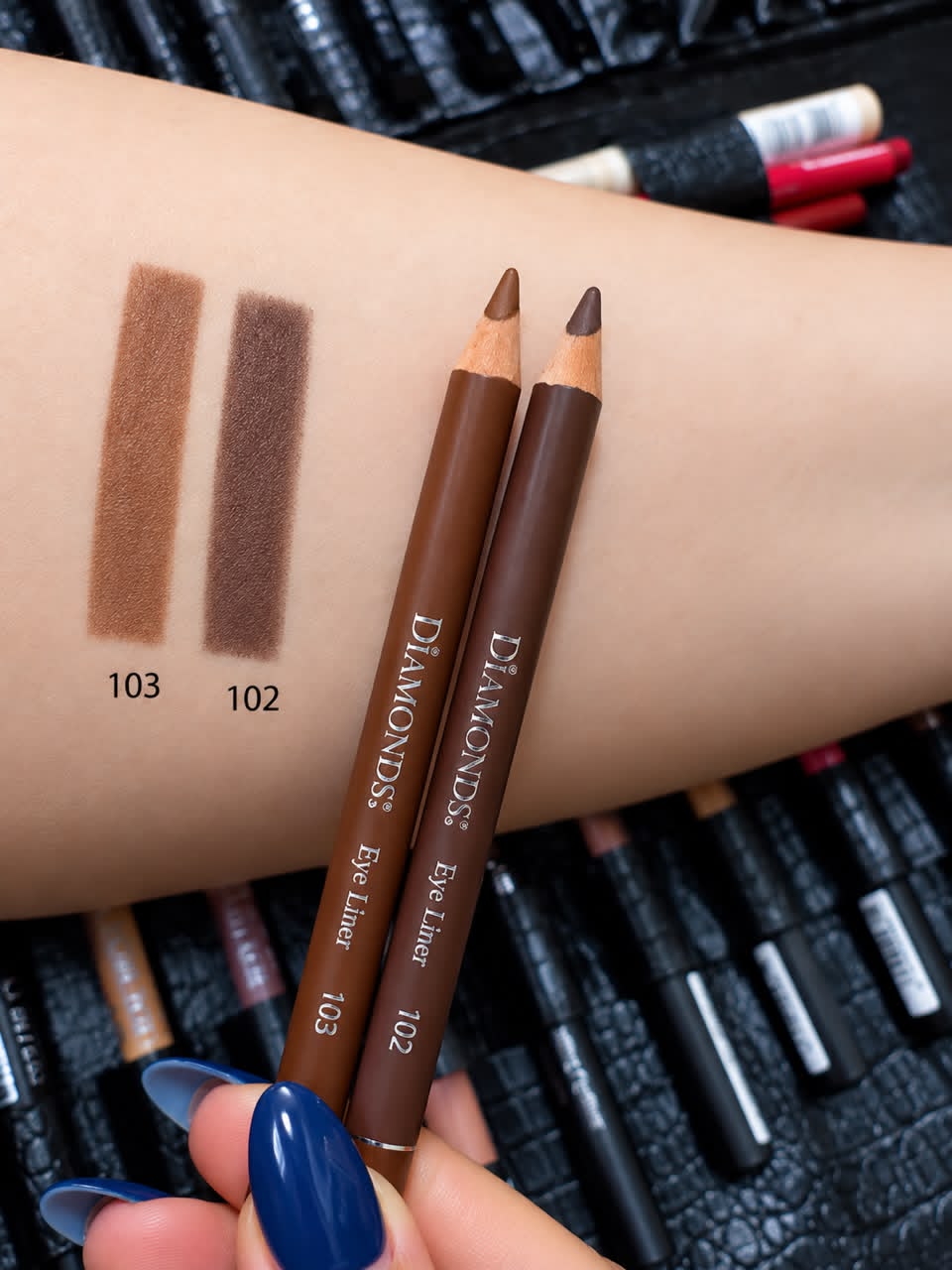مداد چشم دیاموندز مدل Eye Liner